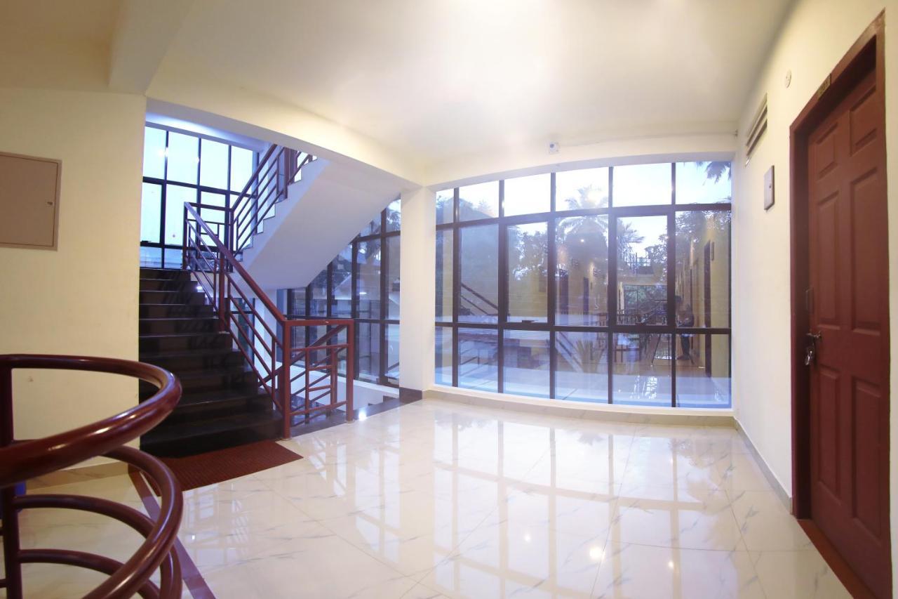 Noah's Ark Hotel Kochi Bagian luar foto