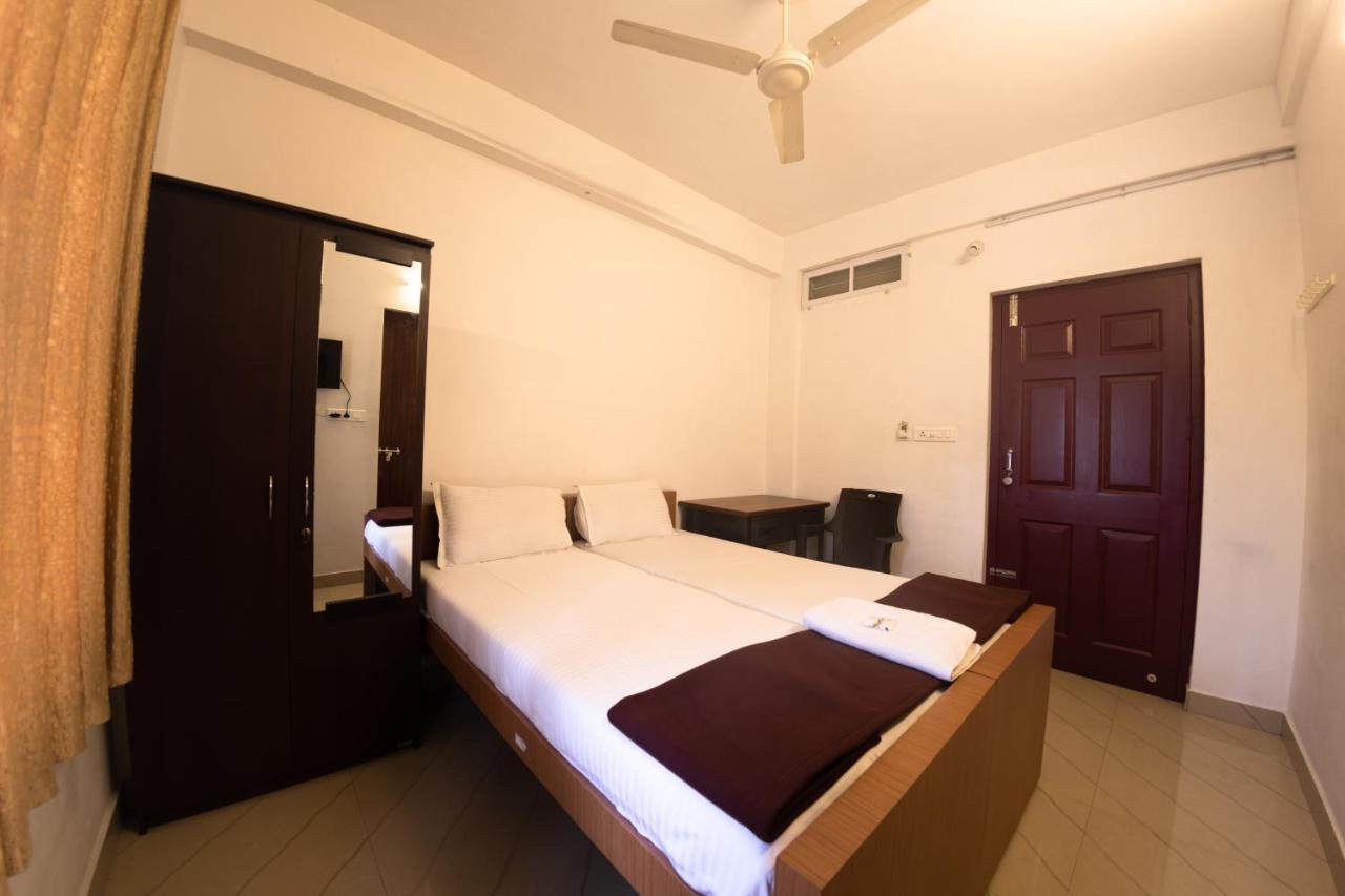 Noah's Ark Hotel Kochi Bagian luar foto