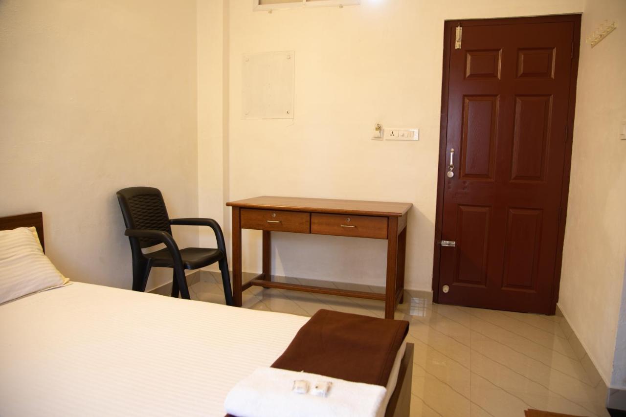 Noah's Ark Hotel Kochi Bagian luar foto